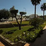 Jardim Paraiso * אלבופיירה