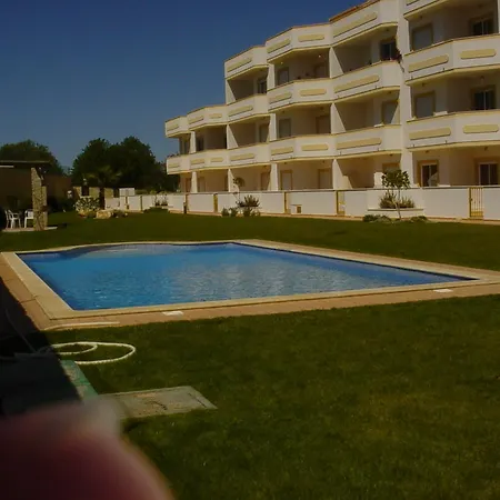Jardim Paraiso البوفيرا